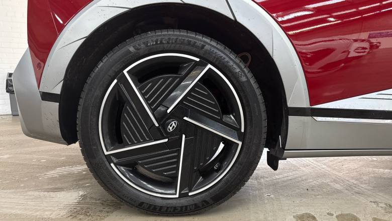 Hyundai IONIQ 5 168kW Ultimate 84 kWh 5dr Auto Electric Hatchback